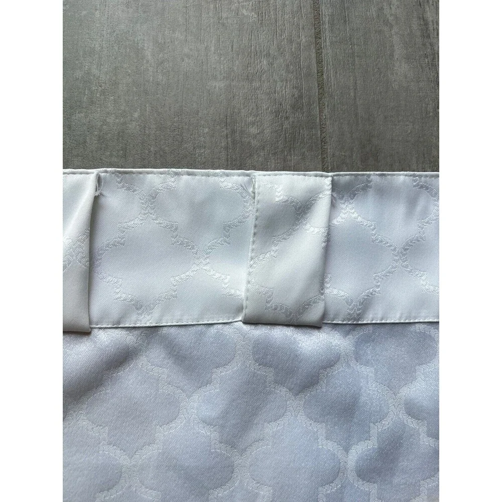 White Silver Lattice Moroccan Print Set of 2 Room Darkening 37